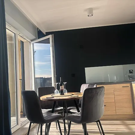 Nova Starowka * コニン