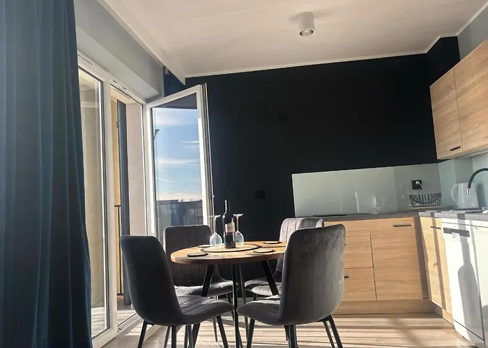 Nova Starowka * كونين