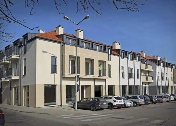 Nova Starowka كونين